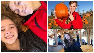 OUR FIRST PUMPKIN PATCH TOGETHER (baby goats escaped & we had allergic reactions)