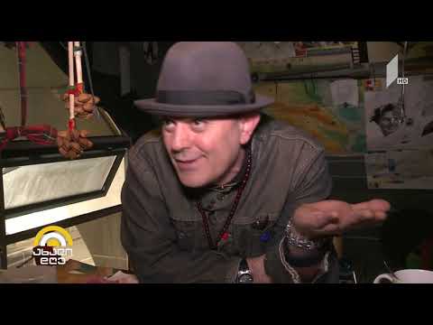 #ახალიდღე  თეატრი თვითმფრინავის ძველ ანგარში