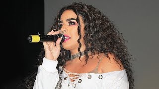 Gloria Groove cantando Beyoncé
