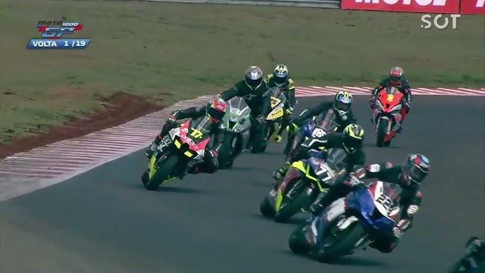 Grave acidente interrompe corrida de Moto 1000 GP em Cascavel 