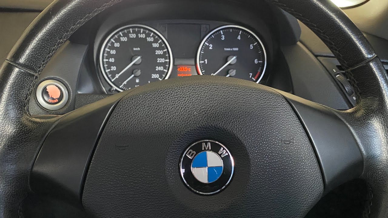 BMW-X5 :How to open the fuel gas cap/ fuel door. - YouTube