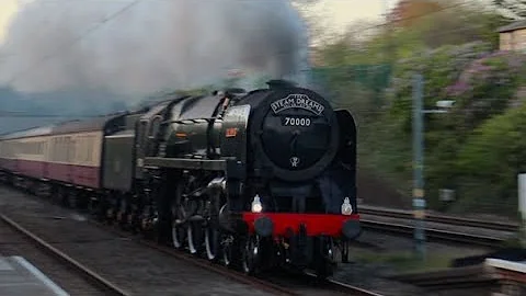 70000 Britannia at full speed on the Great Western! Steam Dreams’ Southend to Cardiff tour | 16/4/25
