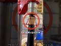 コルクが飛ばない本当の理由