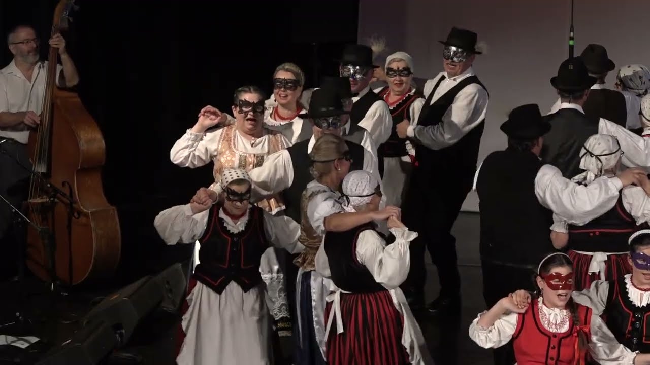 Maros Farsangi Gála - Társalgó