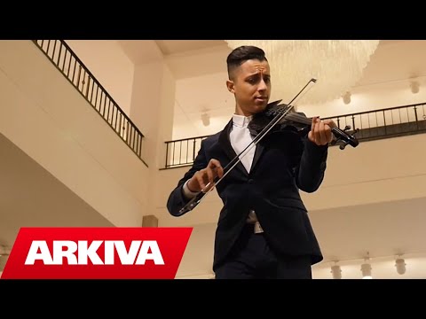 Kristian Xhaferaj - Expert Of Violin (Official Video HD) isimli mp3 dönüştürüldü.