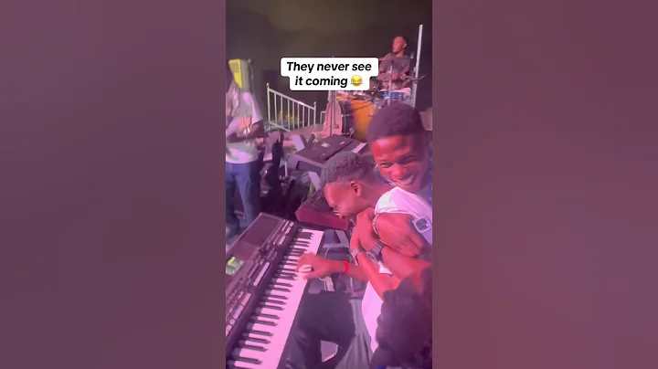 AUX PIANIST LEFT CROWD IN AWE 😳😲🙆🏻‍♀️🔥