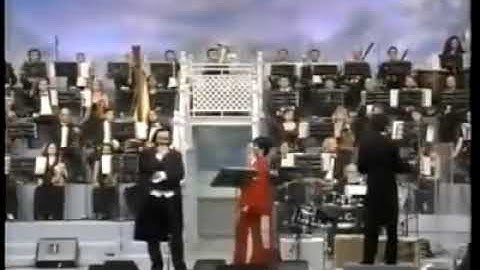 Pavarotti y Liza Minelli...New York, New York
