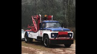 Ford F-1000 534 gas, ride in cab