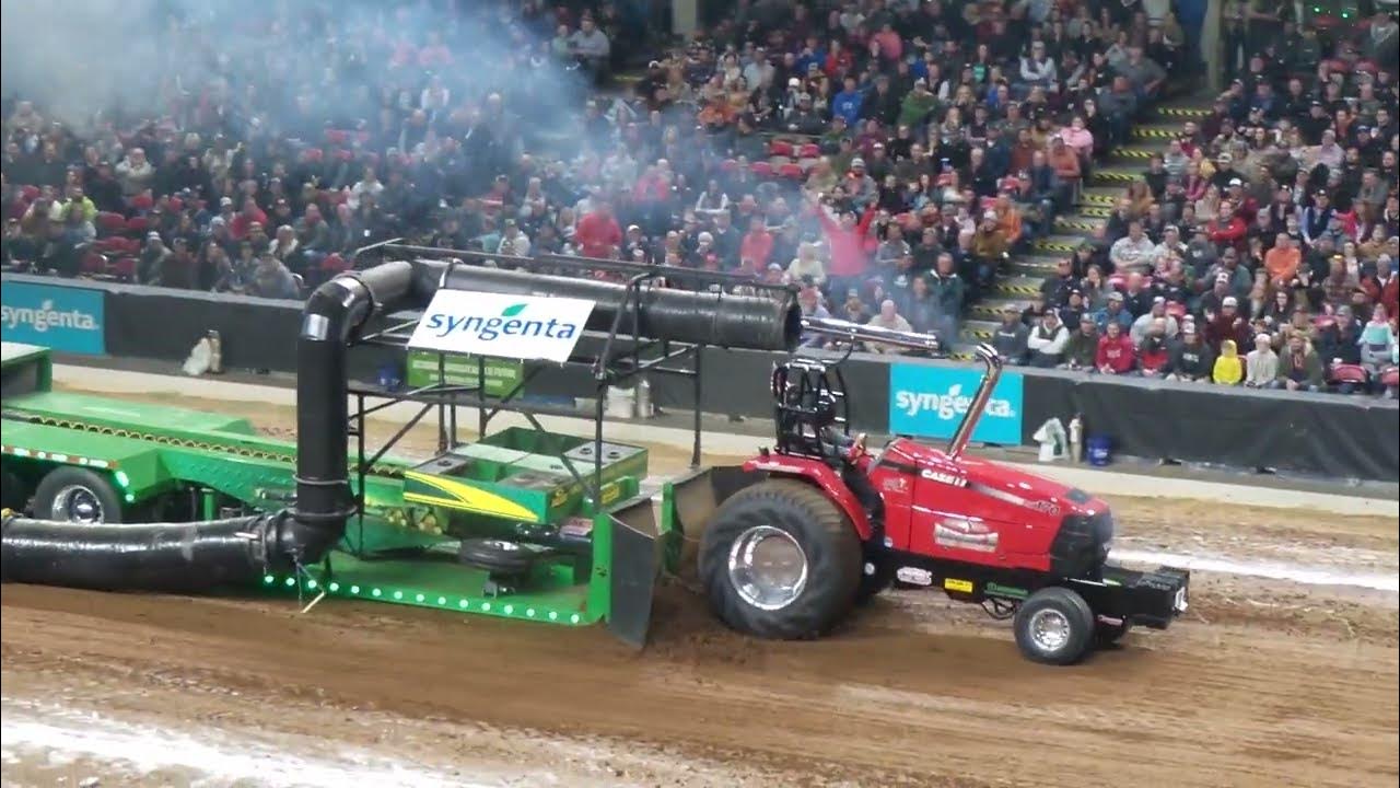 Pulling Tractor Breaks Smokestack NFMS Championship tractor pull