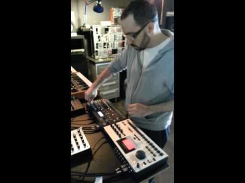 Les Analog Four