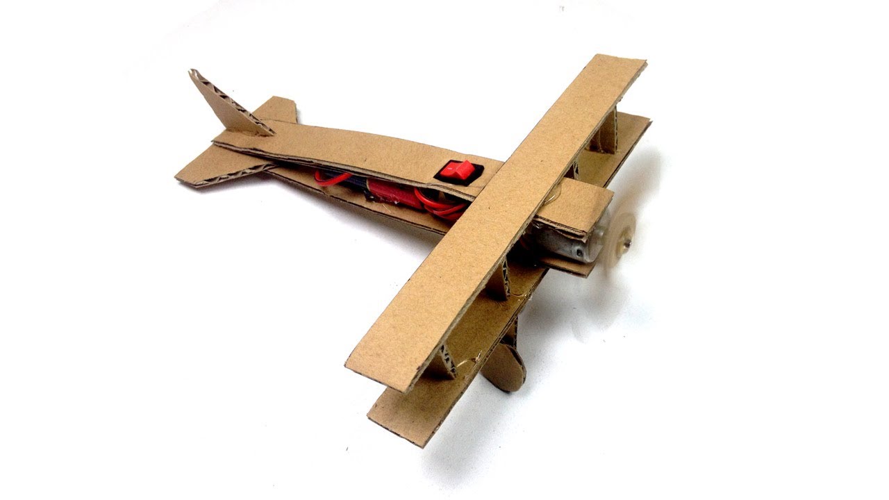Colour then Fly Away NEW Bi Plane Cardboard Toy  Construct
