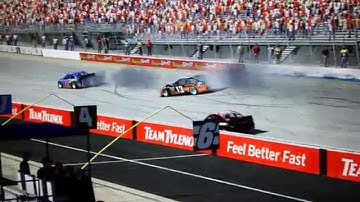 NASCAR iRacing Series: Dover Crash