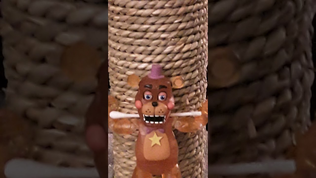 rockstar freddy karaokes wrecking ball
