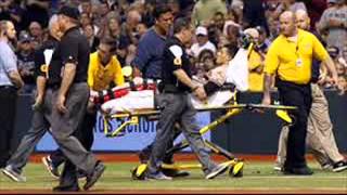 Manny Machado carted off after serious leg injury Video