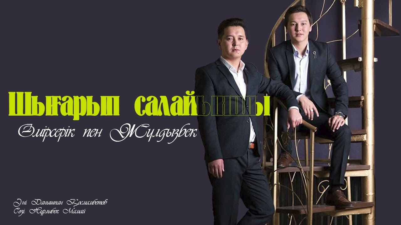 Икемді қыздар өздерін жалап, зәр шығарады Икемді қыздар өздерін жалап, зәр шығарады