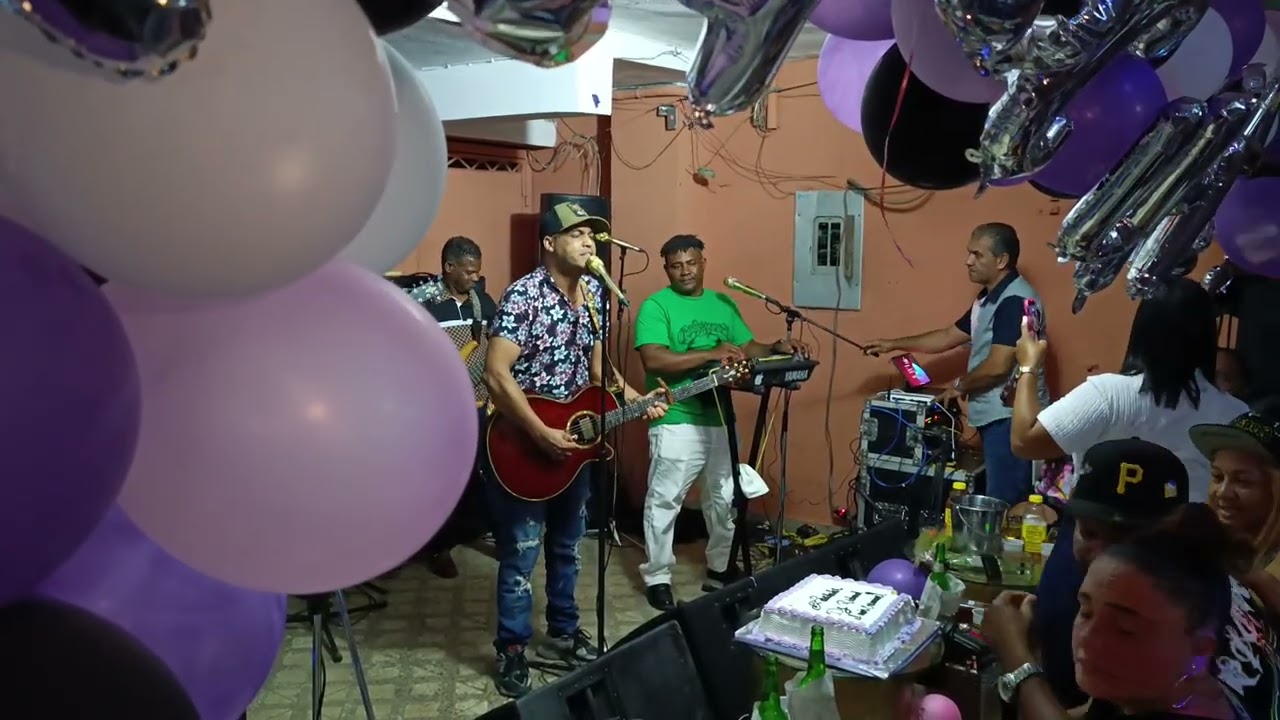 Israel El Astro de la Bachata en Cumpleaños de D.J Richard 