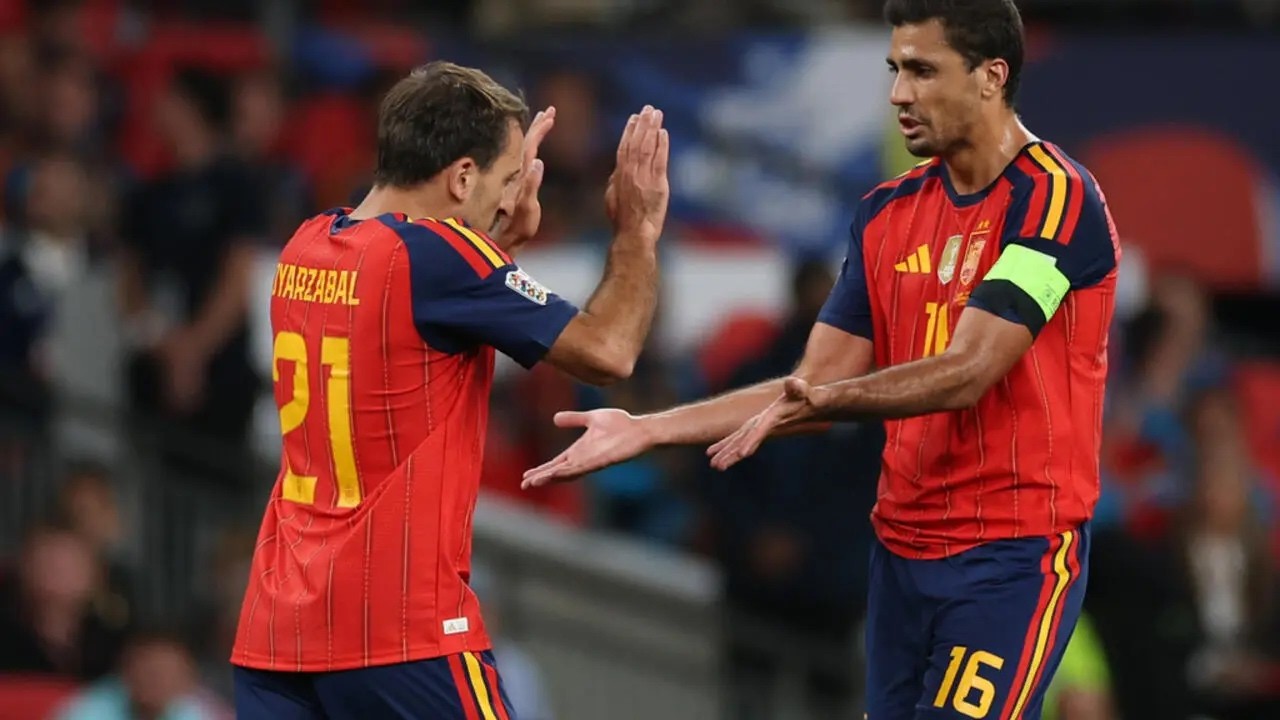 Spain return to action with hard-fought win at Wembley to extend streak • FRANCE 24 English
