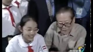 2001年6月16日，CCTV1，上海科技馆，名场景莫奈出处的完整版新闻联播。