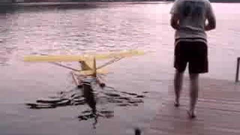 Balsa USA 1/4 scale J-3 Cub on floats