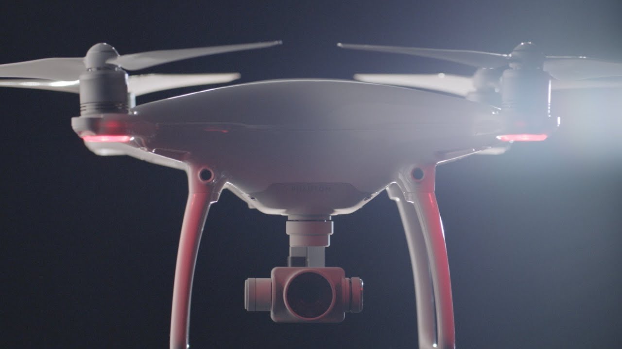 DJI Phantom 4 - 記者会見（ニューヨーク・東京・深セン）