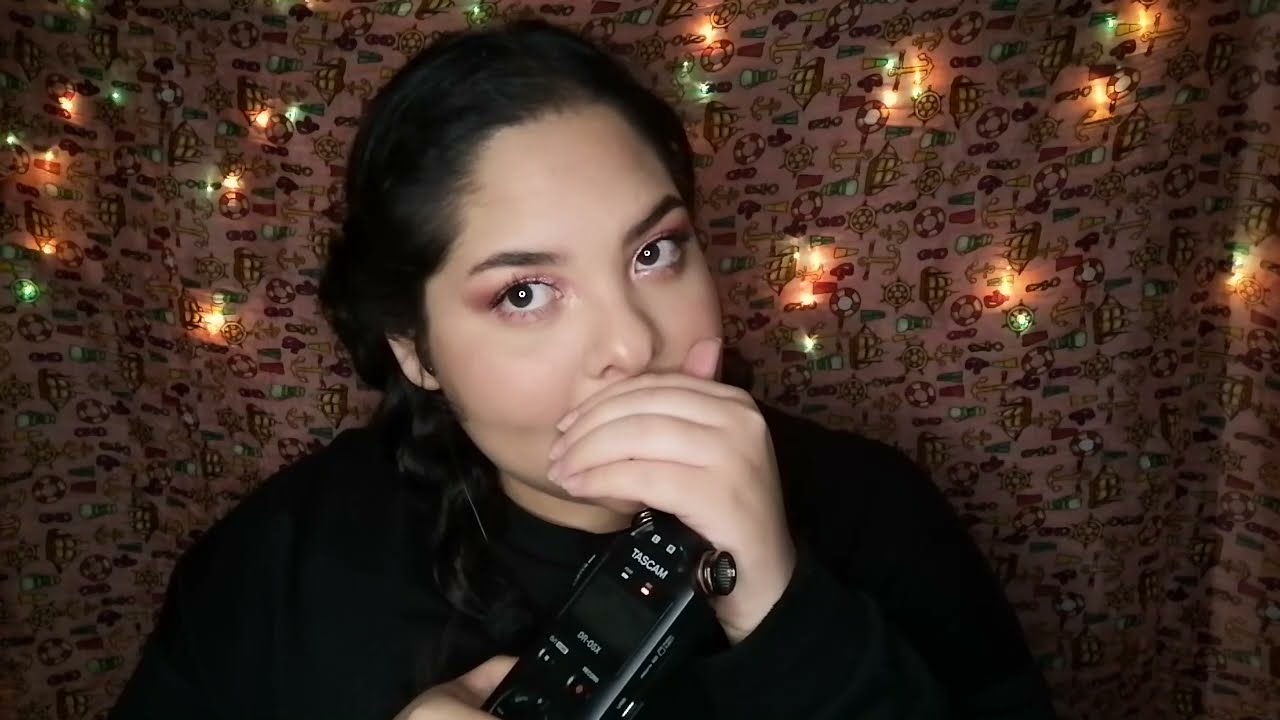 ASMR| CERQUITA DEL MICRO| SUSURROS #asmrenespañol