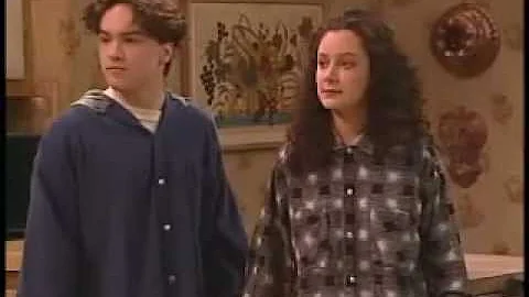 S5 Ep19 - It's A Boy