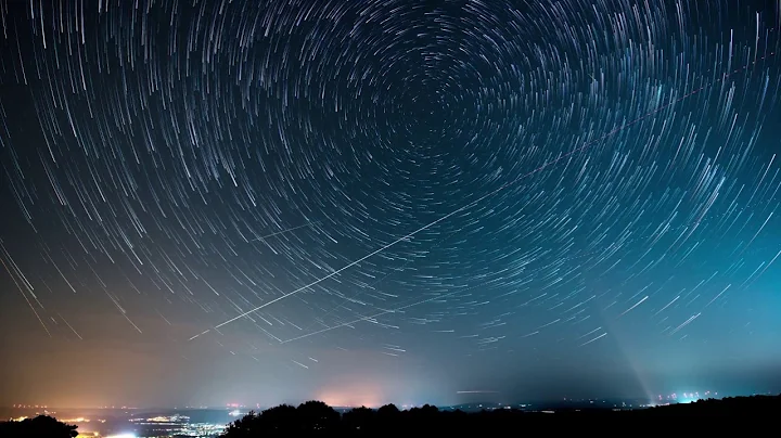 UHD 4K Perseid Meteor Shower 2015 Timelapse