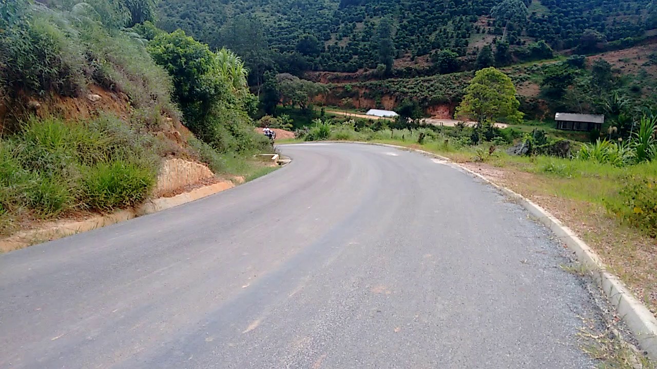 Cg 150 inpinando só de leve