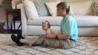 Обучение навыкам движения младенцев № 004: подталкивание на прямых руках