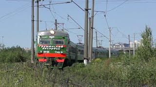 Грушинский экспресс из Санкт-Петербурга в Москву. Перегонка электропоезда ЭР2К - 1149 своим ходом