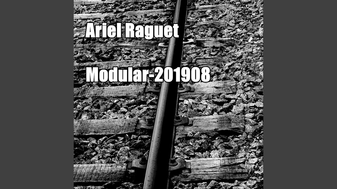 Смотреть «Woggle» на YouTube Смотреть «Woggle» на YouTube