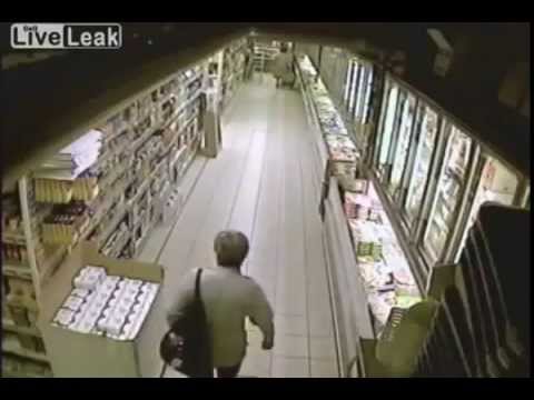 Заминировала магазин и скрылась!!! РОзыск