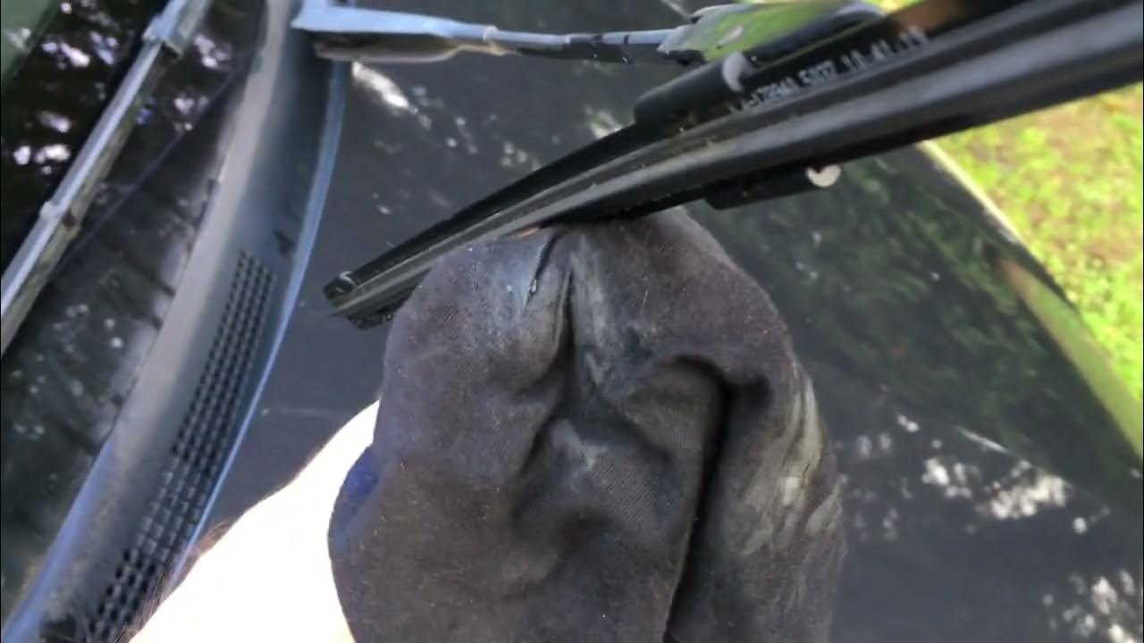 Clean and degrease your windshield wipers with WD-40 to get better