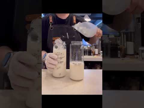 #카페부미 달달한 라떼 먹고 싶을땐 아바라 #shots #shotsvideo #브이로그 #cafevlog #개인카페 #인천카페 #음료제조 #캔음료 #아바라