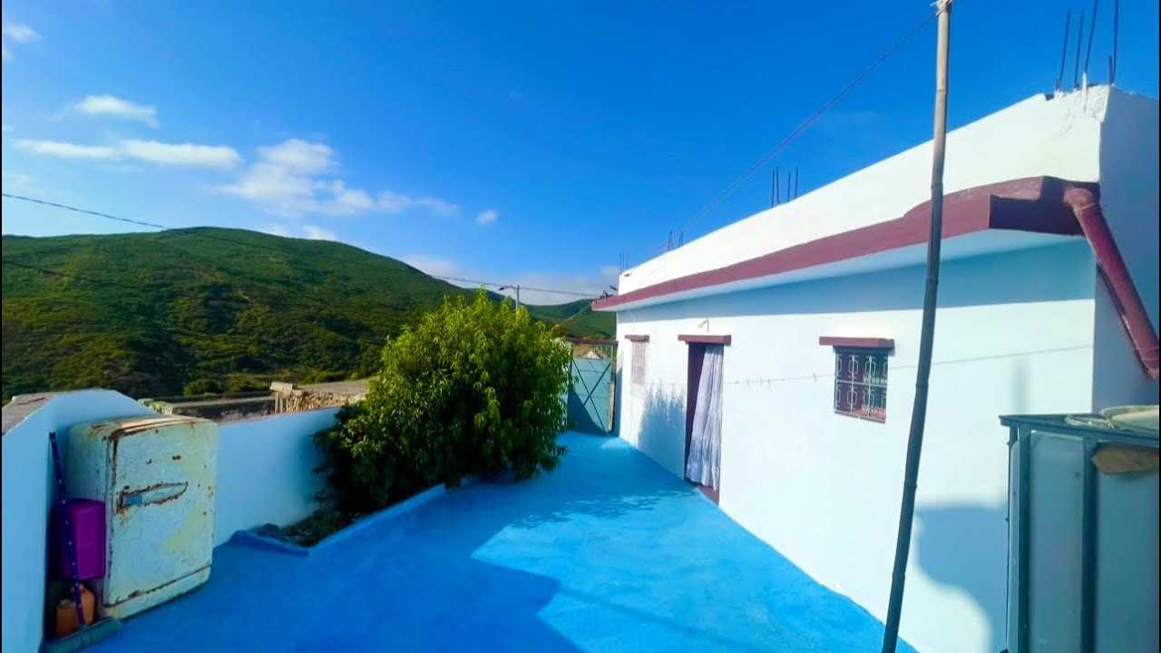 دار وغرسة مزيونة قريبة لجميع المرافق0703640826نواحي القصر الصغير طنجة