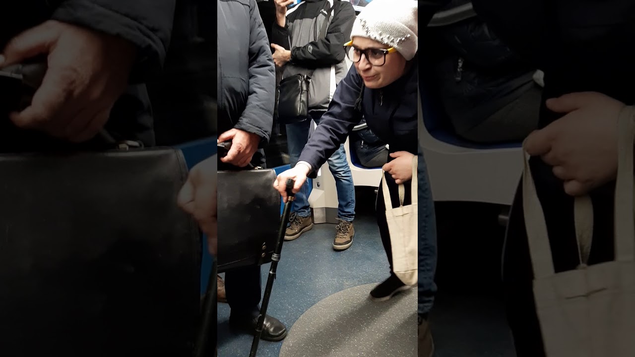 Попрошайки в метро Попрошайки в метро