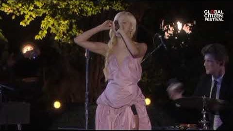 ROSÉ - APT - Live Performance - Global Citizen 2025