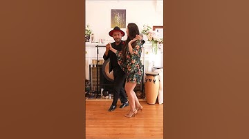 Alejandro Sol and Elena Runceanu dancing Salsa LA Style!