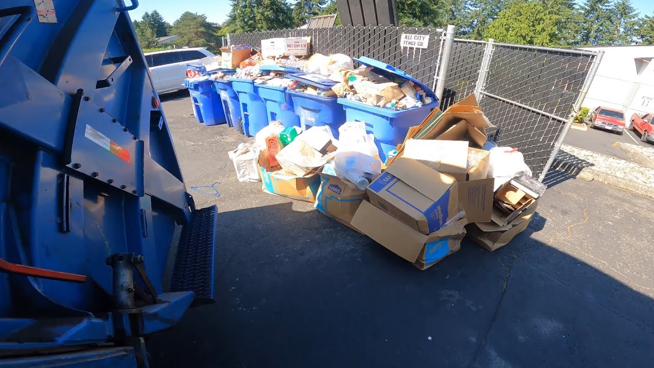 6 Overflowing Totes 1 Enclosure Strike Pt 4