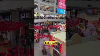 KLCC mall during Chinese new year. What to see in Malaysia 🇲🇾