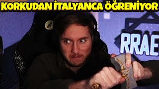 Rraenee Korkudan İtalyanca Öğreniyor