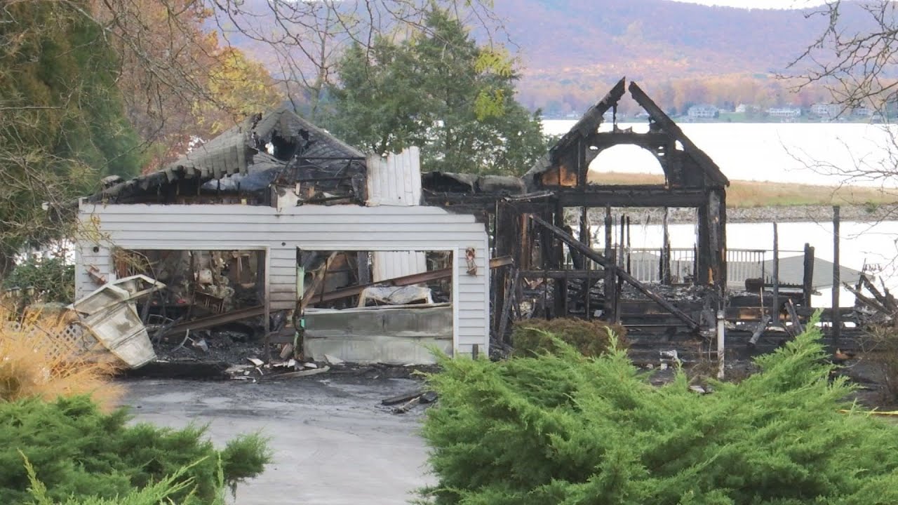 5 citizens, 3 firefighters hospitalized after large house fire in