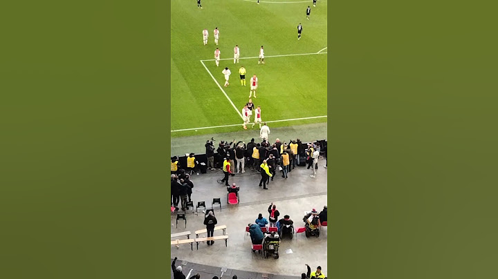 🎉🔴⚫Geweldige Scènes na 2-1 #Ajax in #klassieker tegen #Feyenoord #voetbal #ajaxamsterdam #eredivisie