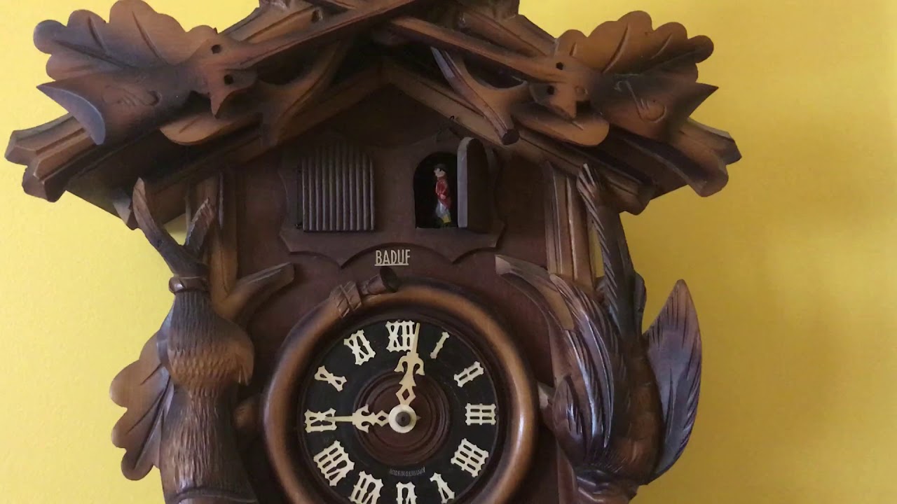 Baduf Two door Musical Cuckoo Clock (Before Repairs) YouTube