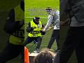 Le Staff Lillois Apporte Des Dattes Aux Stadiers Pour Rompre Le Jeûne Du Ramadan Le Staff Lillois Apporte Des Dattes Aux Stadiers Pour Rompre Le Jeûne Du Ramadan