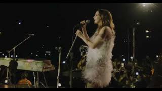 Coldplay feat. Lauren Mayberry (CHVRCHES) – Cry Cry Cry  (Brazil)