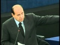 La figuraccia di Berlusconi al parlamento europeo