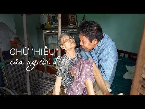 Video Con trai tâm thần nhặt ve chai, bổ củi thuê nuôi mẹ già - youtube