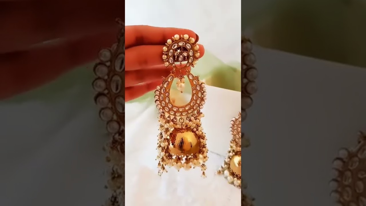Golden Kundan Jhumki With Pearl Detailing 