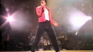 Video thumbnail of "Michael Jackson -  Beat It - Live in Bremen 1992 #michaeljackson"